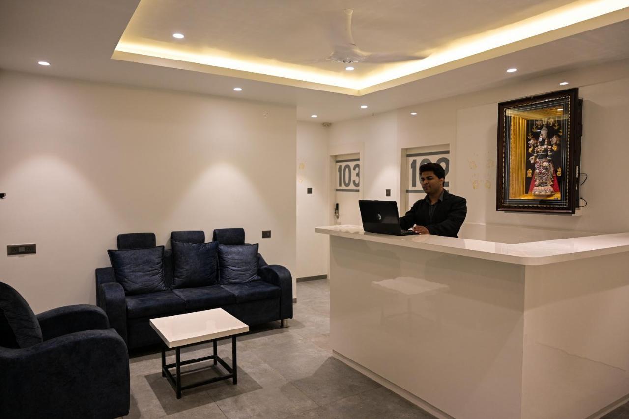 Hotel My Home Residency Нашик Екстериор снимка