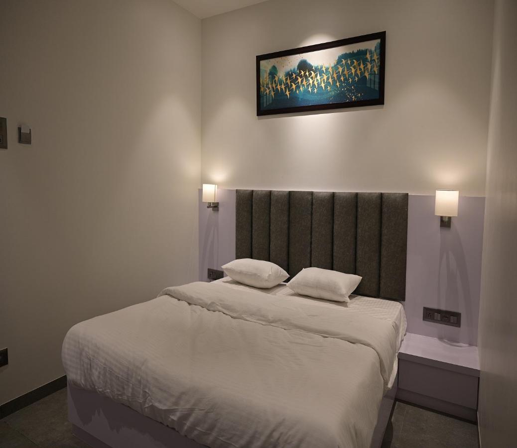 Hotel My Home Residency Нашик Екстериор снимка