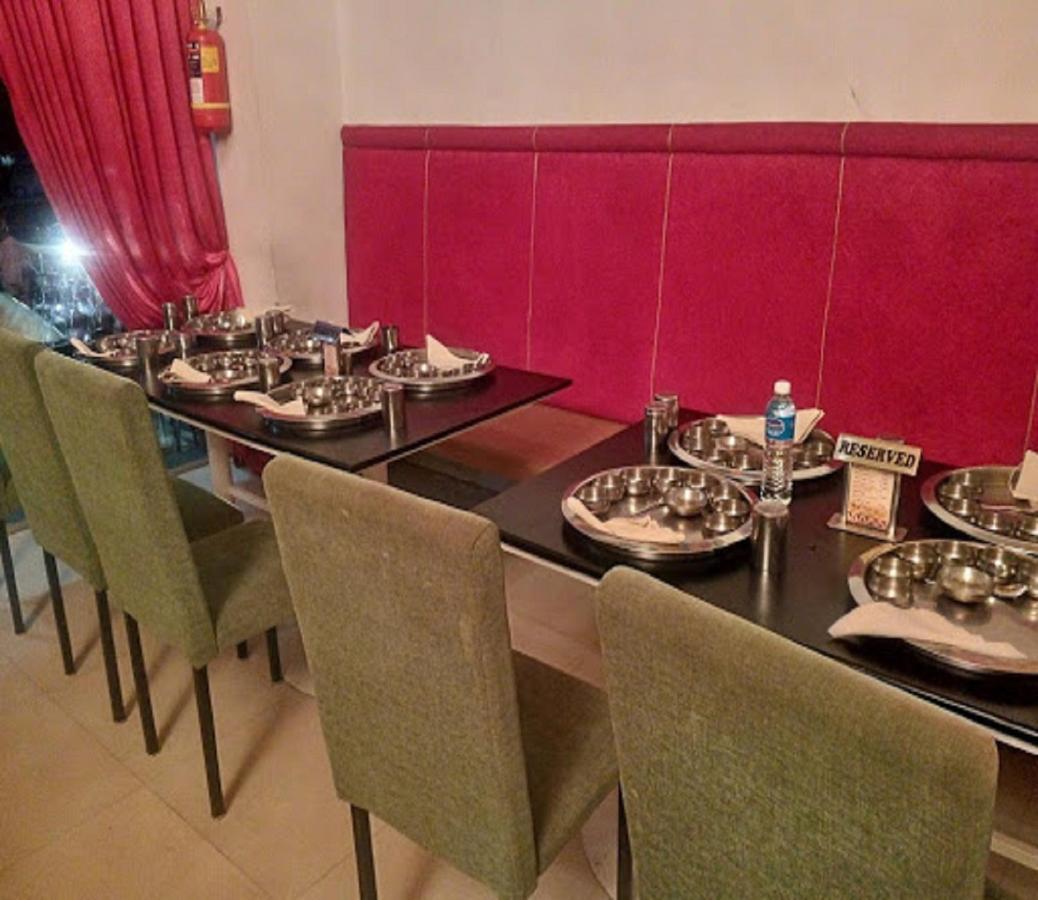 Hotel My Home Residency Нашик Екстериор снимка