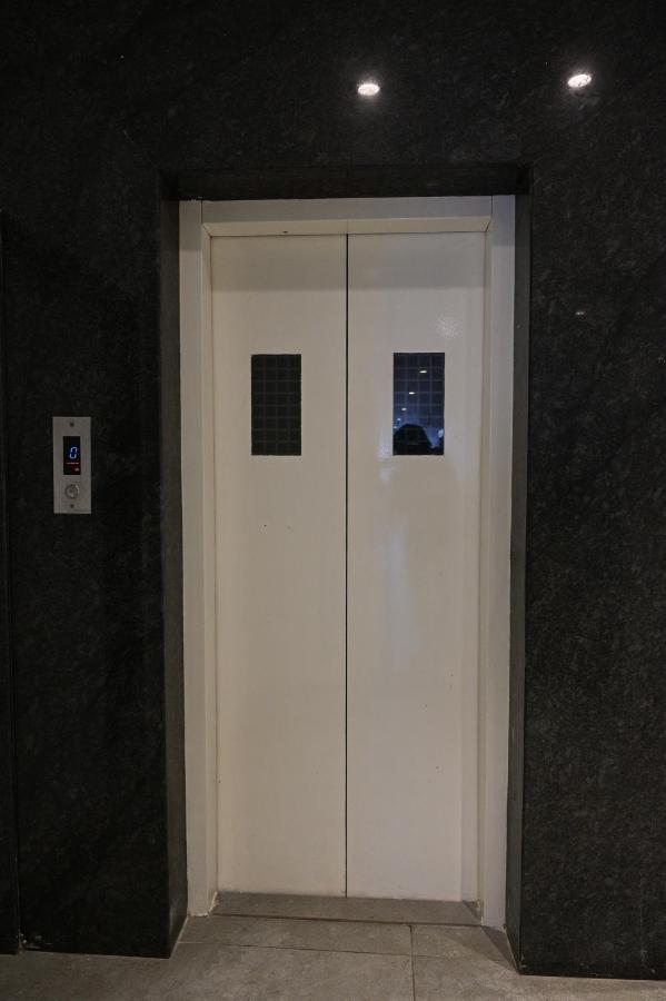 Hotel My Home Residency Нашик Екстериор снимка