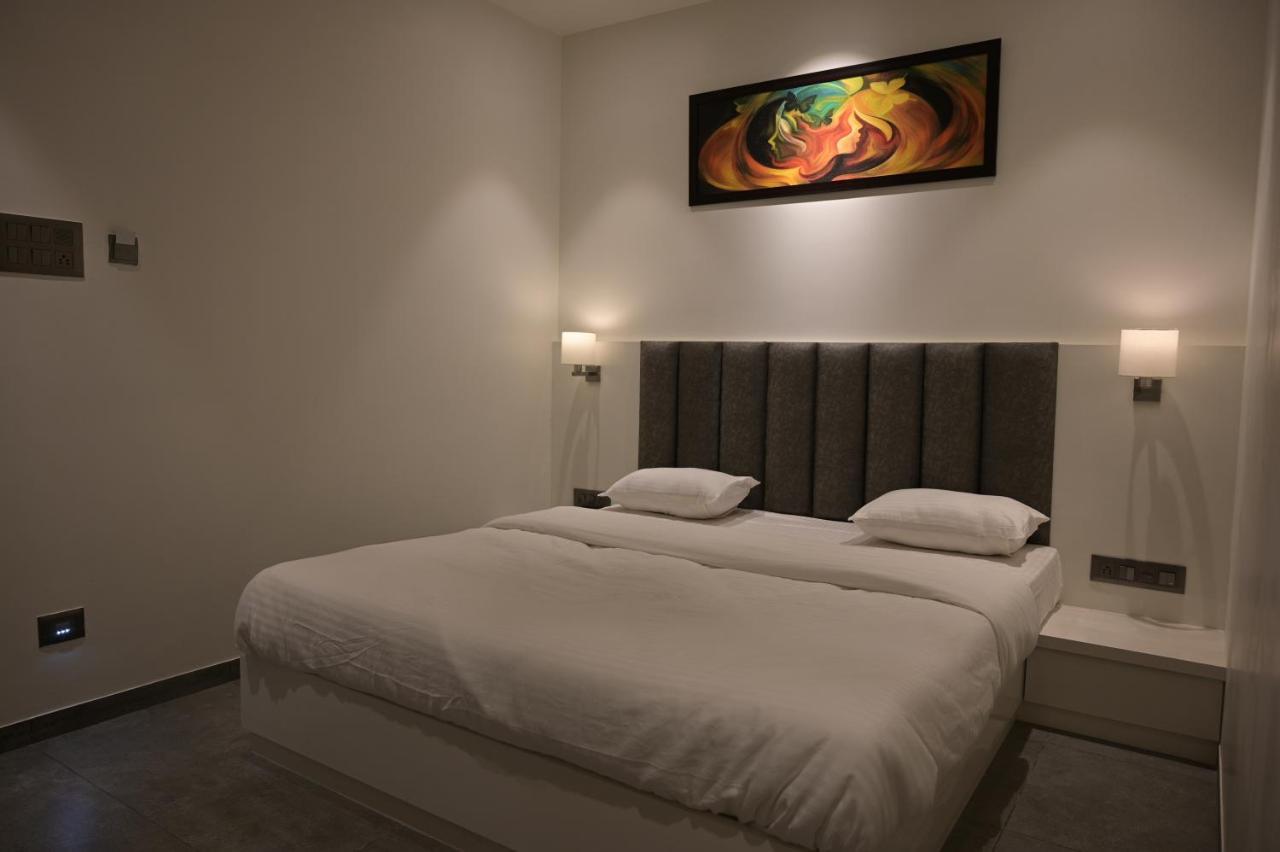 Hotel My Home Residency Нашик Екстериор снимка
